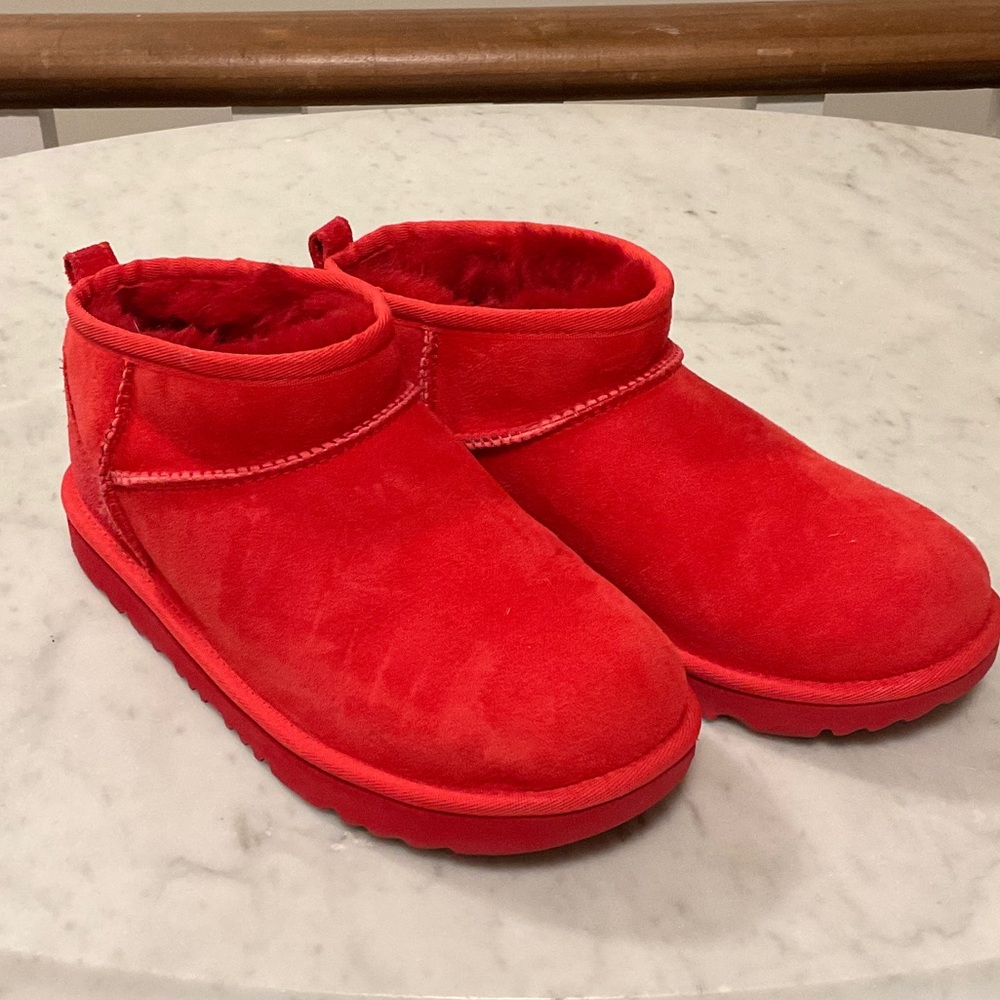 Kids Ugg red boots